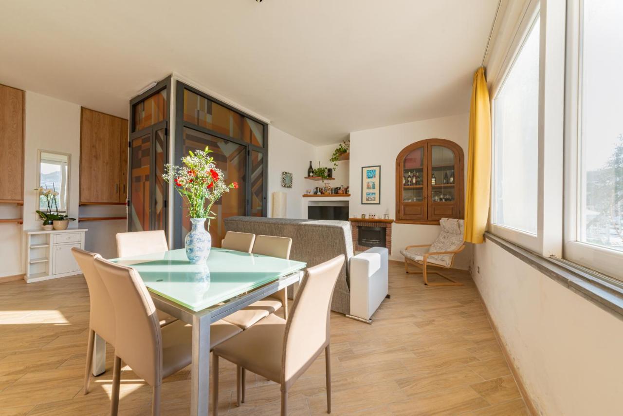 Appartamento La Casa Sul Porto Ischia Esterno foto